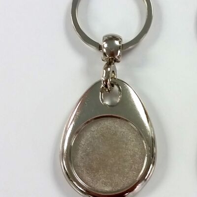 Metal Circular Keychain Thumbnail